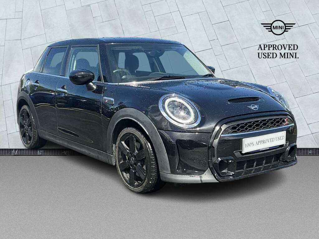 Mini Hatch 2.0 Cooper S Classic Black