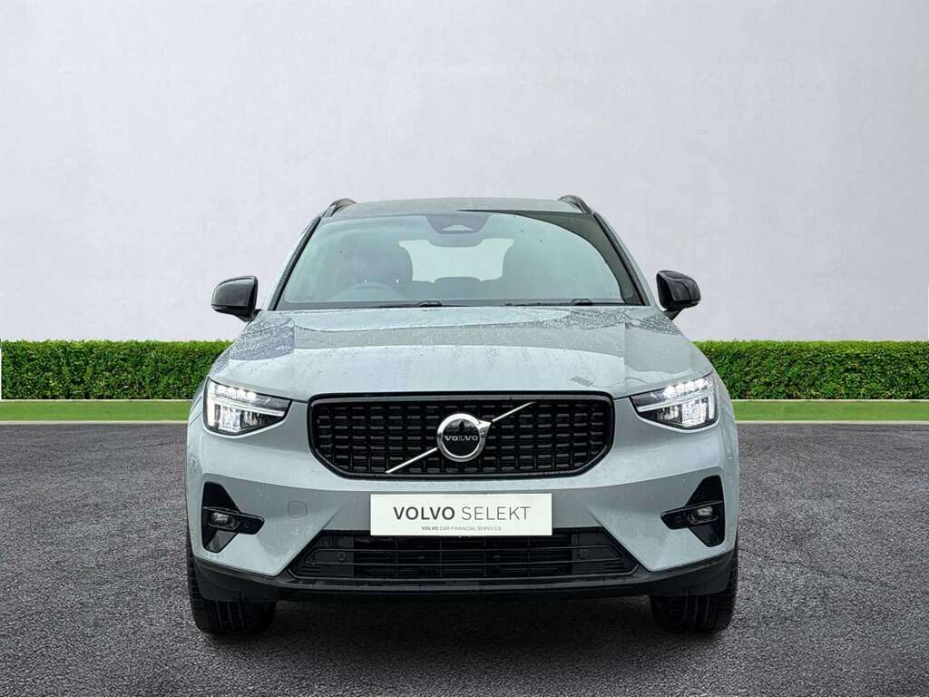 Volvo XC40 2.0 B4p Plus Dark LV75ENP Grey #3