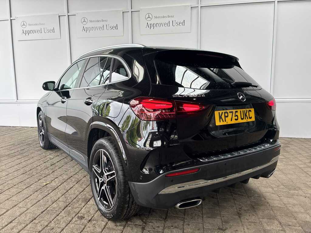 Mercedes-Benz GLA Class Gla 200D Amg Line Executive KP75UKC Black #2