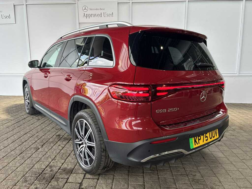 Mercedes-Benz EQB Eqb 250 140Kw Amg Line Executive 70.5Kwh KP75UUV Red #2