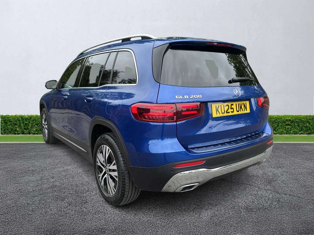Mercedes-Benz GLB Class Glb 200 Sport Executive 7G-tronic KU25UKN Blue #2