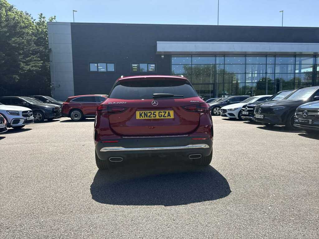 Mercedes-Benz GLA Class Gla 220D 4Matic Amg Line Premium Plus KN25GZA Red #4