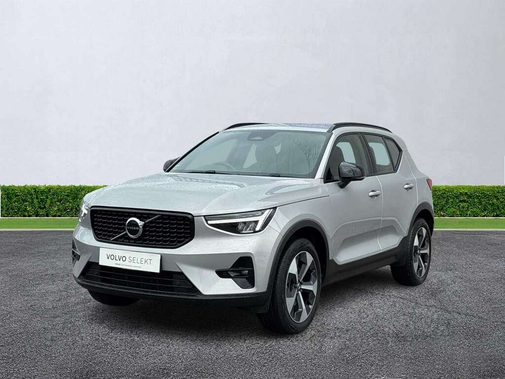 Volvo XC40 2.0 B4p Plus Dark AK74DCO Silver #3