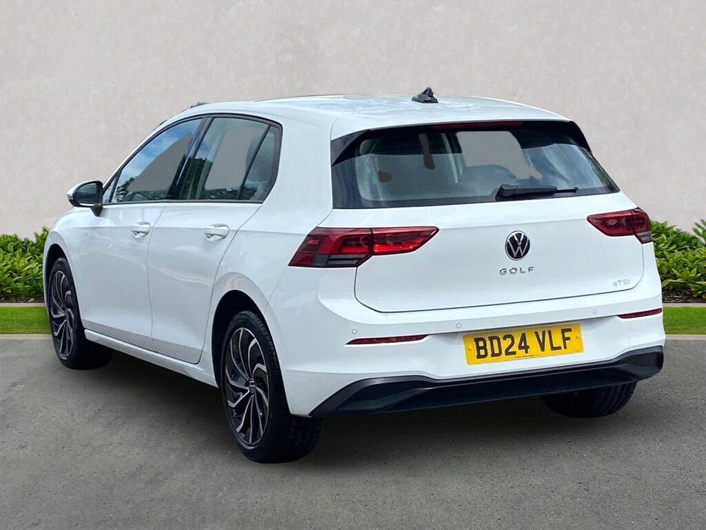 Volkswagen Golf 1.0 Etsi Mhev Life Hatchback Hybrid Dsg White #2