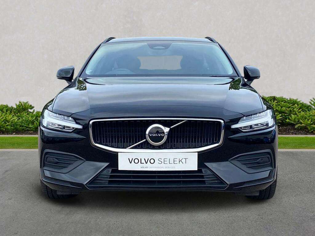 Volvo V60 2.0 B3p Core 7 Speed Black #5