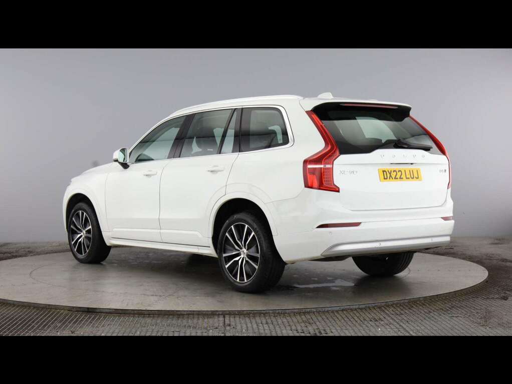 Volvo XC90 2.0 B5d 235 Momentum Awd Geartronic DX22LUJ White #2
