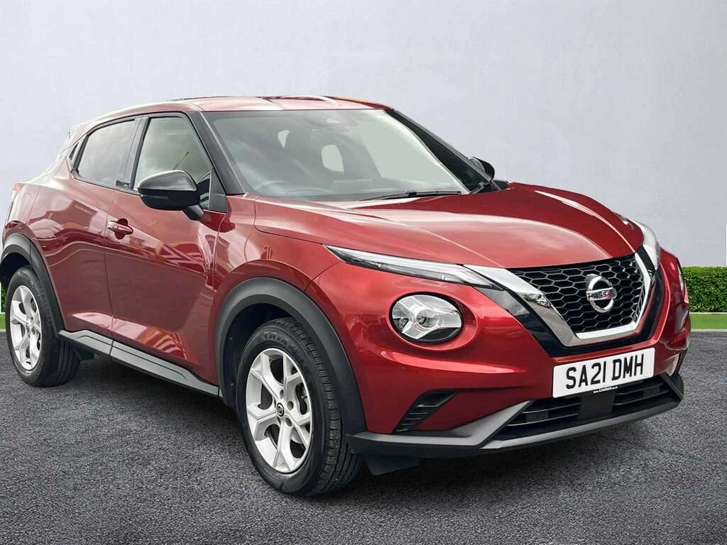 Nissan Juke 1.0 Dig-t 114 N-connecta Dct Red