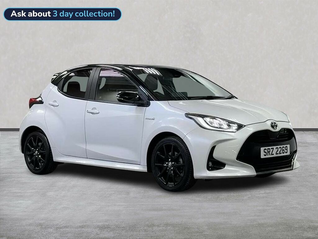 Toyota Yaris 1.5 Vvt-h Dynamic Hatchback Hybrid E-cv White