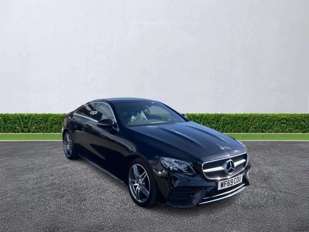 Mercedes-Benz E Class E220d Amg Line 9G-tronic Black