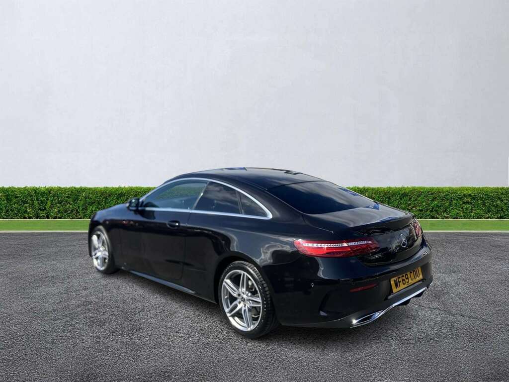 Mercedes-Benz E Class E220d Amg Line 9G-tronic WF69CDU Black #2