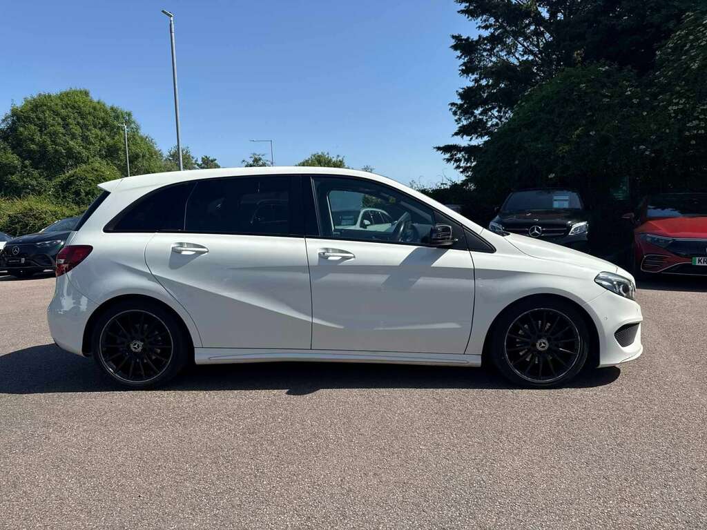 Mercedes-Benz B Class B200d Amg Line Premium Plus White #6