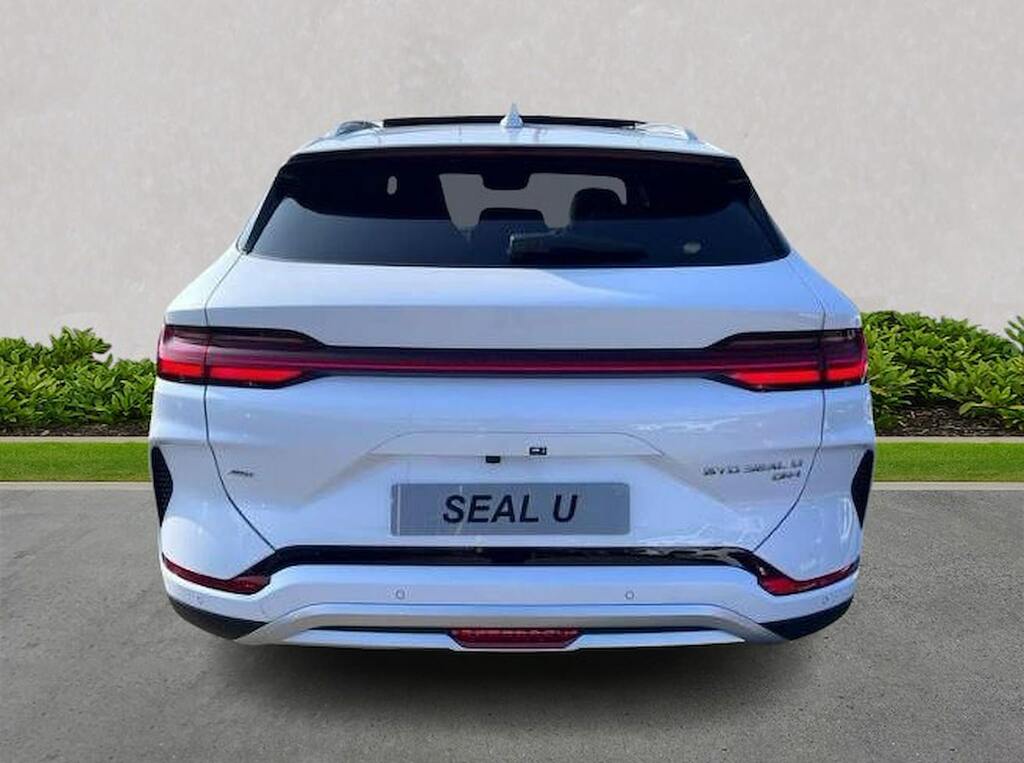 Byd Seal U Seal U 1.5 Dm-i Awd Design Estate YS26RWW White #4