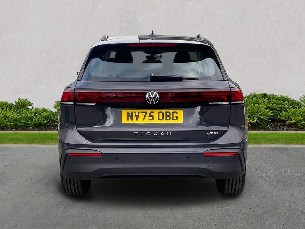 Volkswagen Tiguan 1.5 Etsi Mhev Life Suv Hybrid Dsg Euro NV75OBG Grey #3