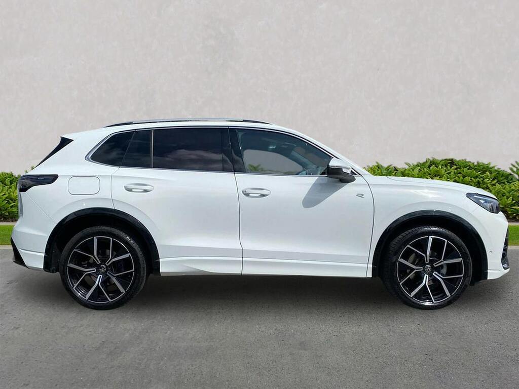 Volkswagen Tiguan 1.5 Etsi Mhev R-line Suv Hybrid Dsg Eur YJ25ETG White #2