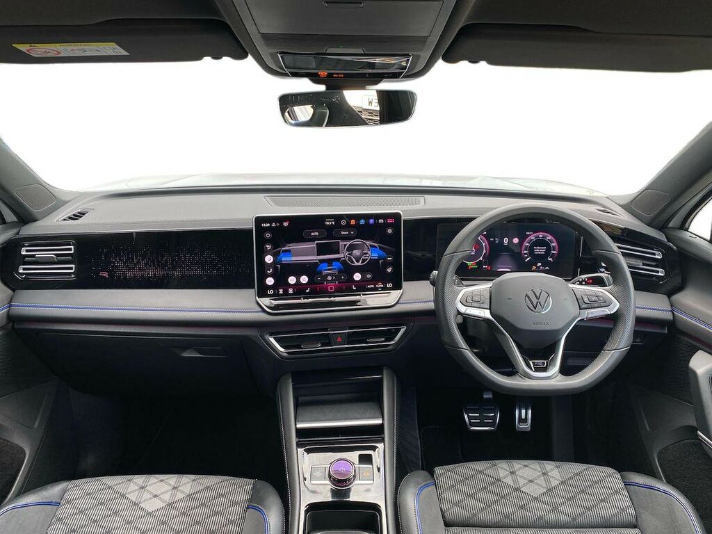 Volkswagen Tiguan 1.5 Etsi Mhev R-line Suv Hybrid Dsg Eur YJ25ETG White #4