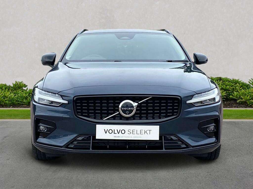 Volvo V60 2.0 B4p Ultra Dark SL25CMK Blue #5