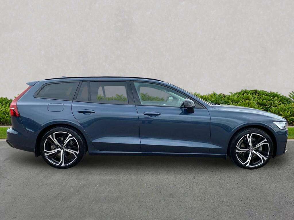 Volvo V60 2.0 B4p Ultra Dark SL25CMK Blue #3