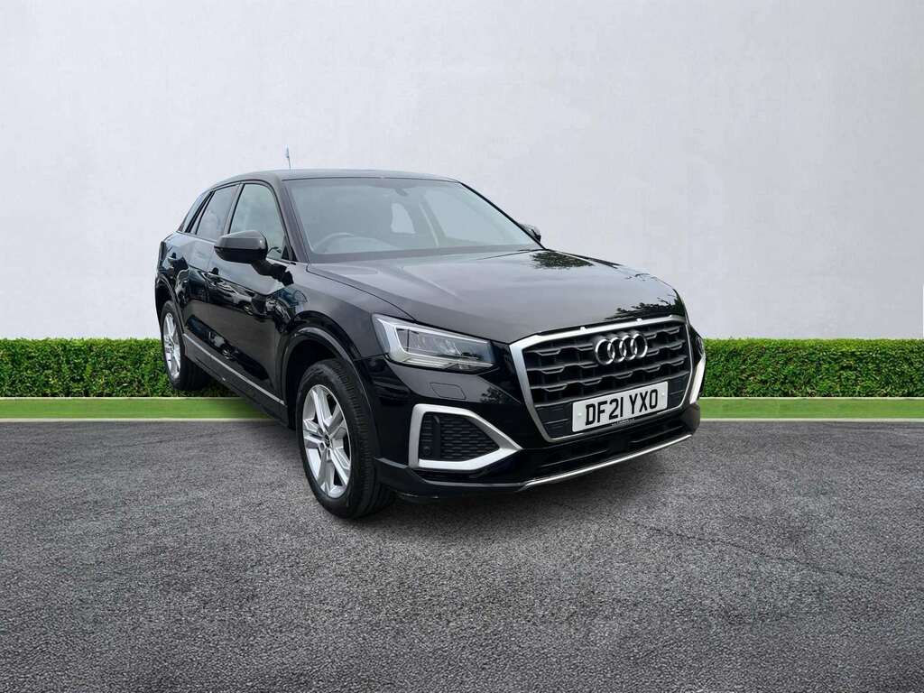 Audi Q2 35 Tfsi Sport Black