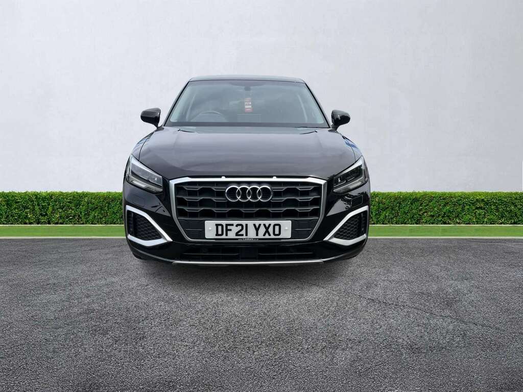 Audi Q2 35 Tfsi Sport Black #5