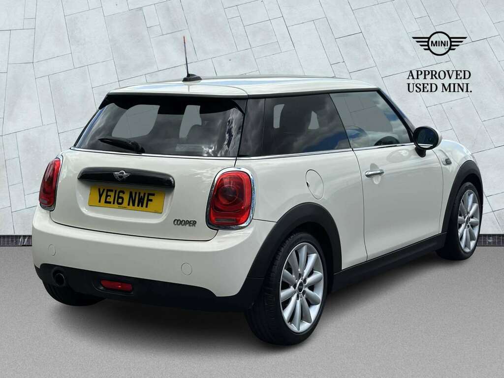 Mini Hatch 1.5 Cooper YE16NWF White #2