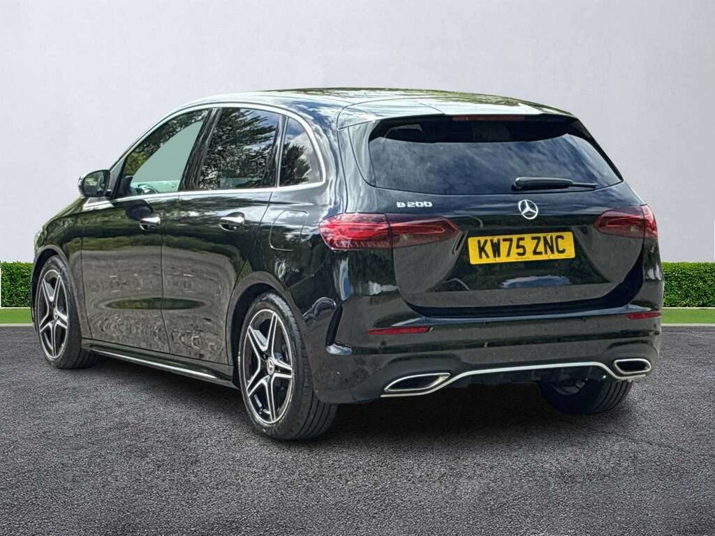 Mercedes-Benz B Class B200 Amg Line Executive Black #2