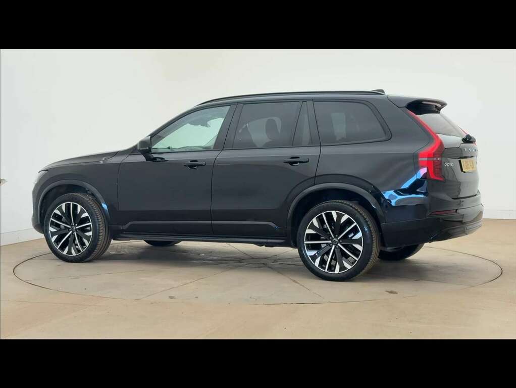 Volvo XC90 2.0 B5p Ultra Dark Awd Geartronic RJ25TLN Black #4