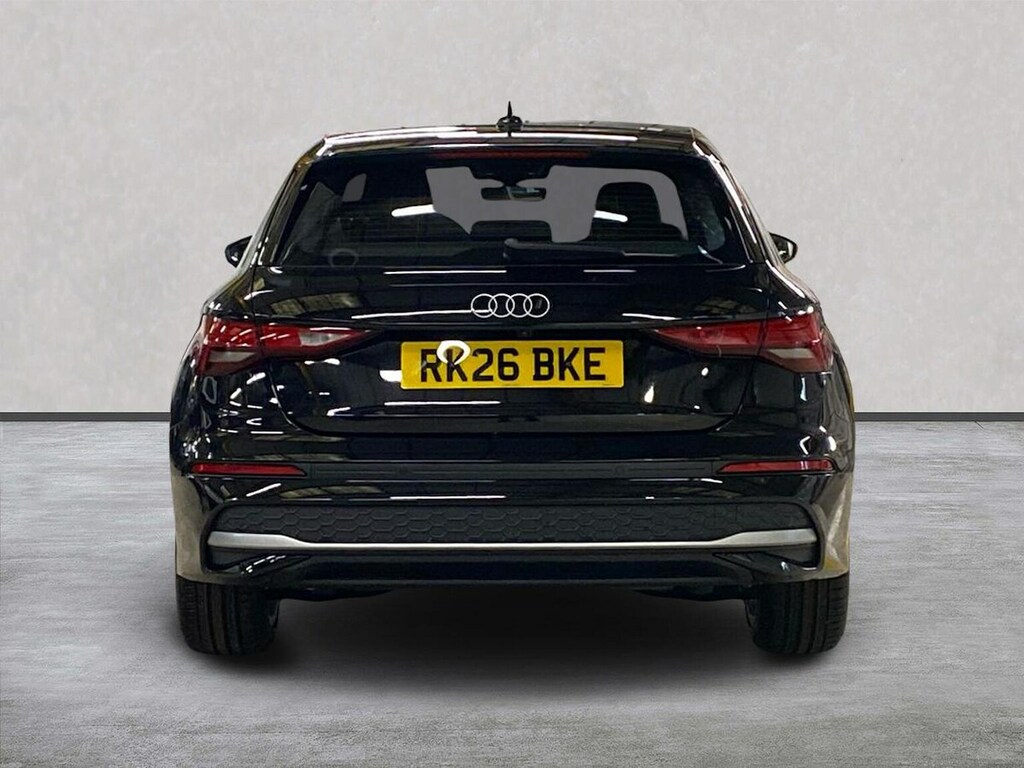 Audi A3 40 Tfsi E S Line S Tronic RK26BPE Blue #4