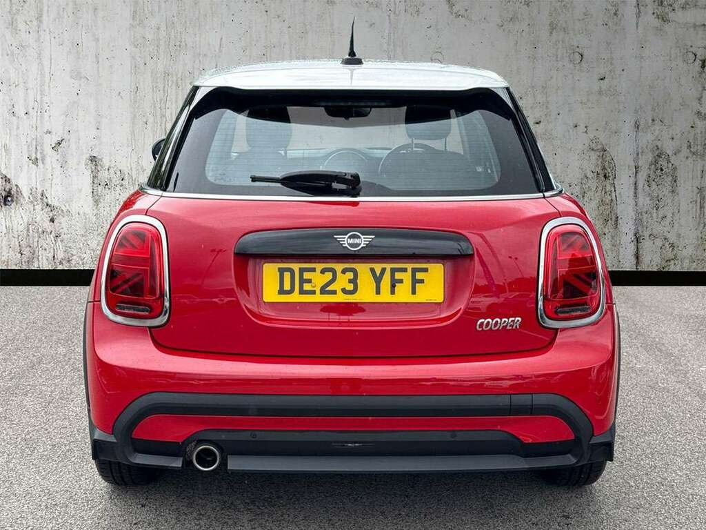 Mini Hatch 1.5 Cooper Classic Premium DE23YFF Red #4