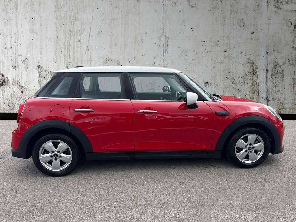 Mini Hatch 1.5 Cooper Classic Premium DE23YFF Red #3