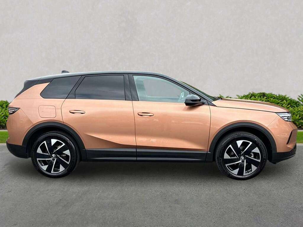 Vauxhall Grandland 1.2 Ultimate Suv Hybrid E-dct Euro 6 S PX75XWR Brown #3