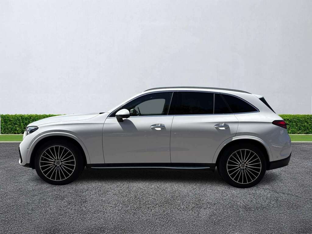 Mercedes-Benz GLC Class Glc 300D 4Matic Amg Line Premium 9G-tronic KX25VAK White #3