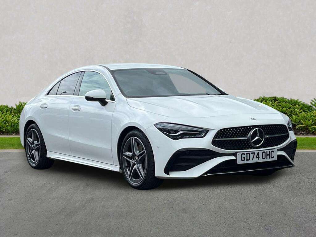 Mercedes-Benz CLA Class Cla 200 Amg Line Executive Tip White