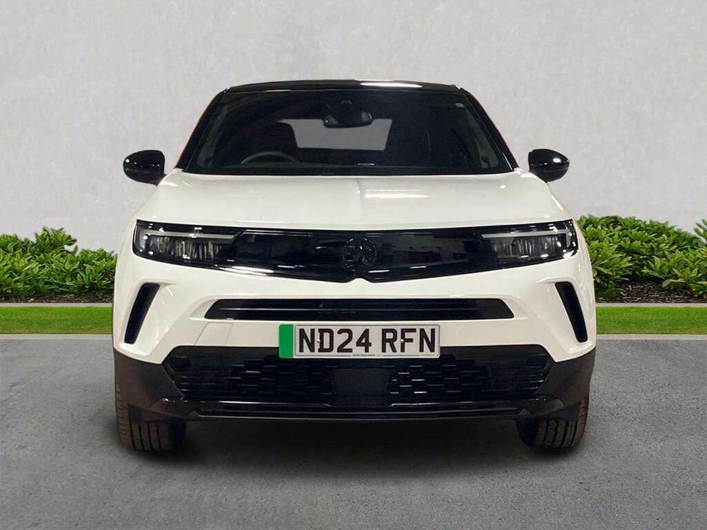 Vauxhall Mokka-e 50Kwh Gs Suv 136 Ps ND24RFN White #4
