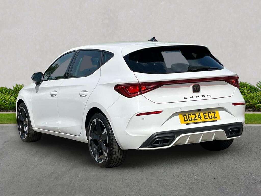 Cupra Leon 1.5 Tsi V1 Hatchback Euro 6 Ss DG24EGZ White #2