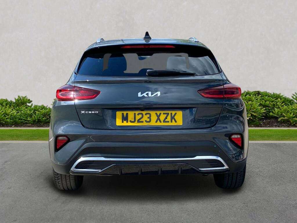 Kia Xceed 3 Grey #4