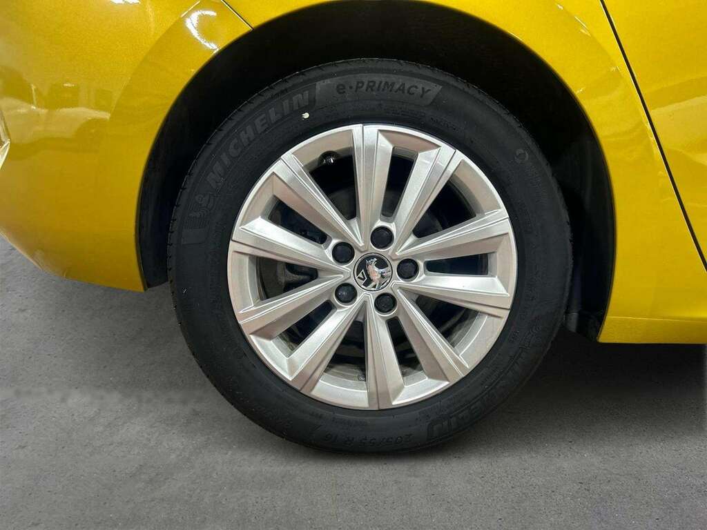 Vauxhall Astra 1.2 Turbo 130 Design HD72BVB Yellow #6