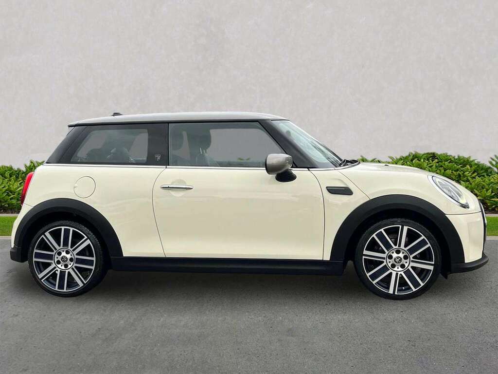 Mini Hatch 1.5 Cooper Exclusive Hatchback Steptron CN72WPX White #3