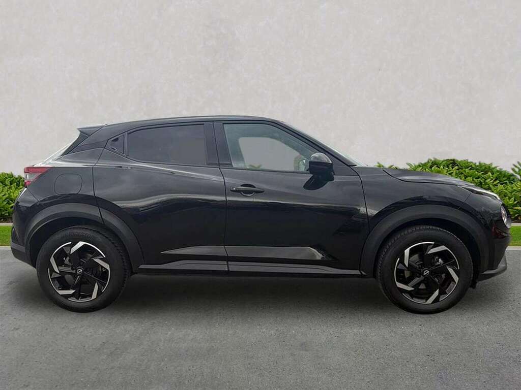 Nissan Juke 1.0 Dig-t N-connecta Suv Euro 6 Black #3