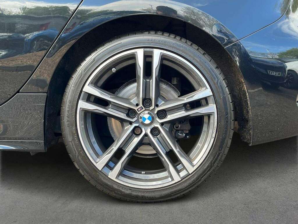 BMW 1 Series 1.5 118I M Sport Lcp Hatchback Dct Eu BG72KCU Black #6