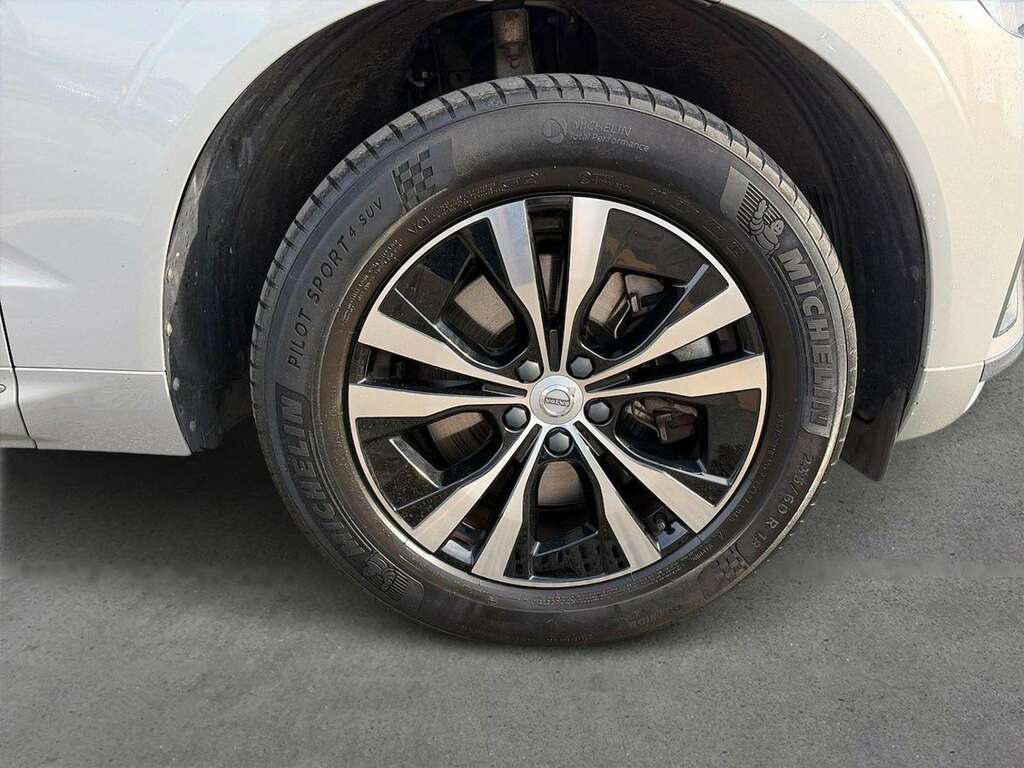 Volvo XC60 2.0H T6 Recharge 18.8Kwh Inscription Expression Su DE22FRC Silver #6