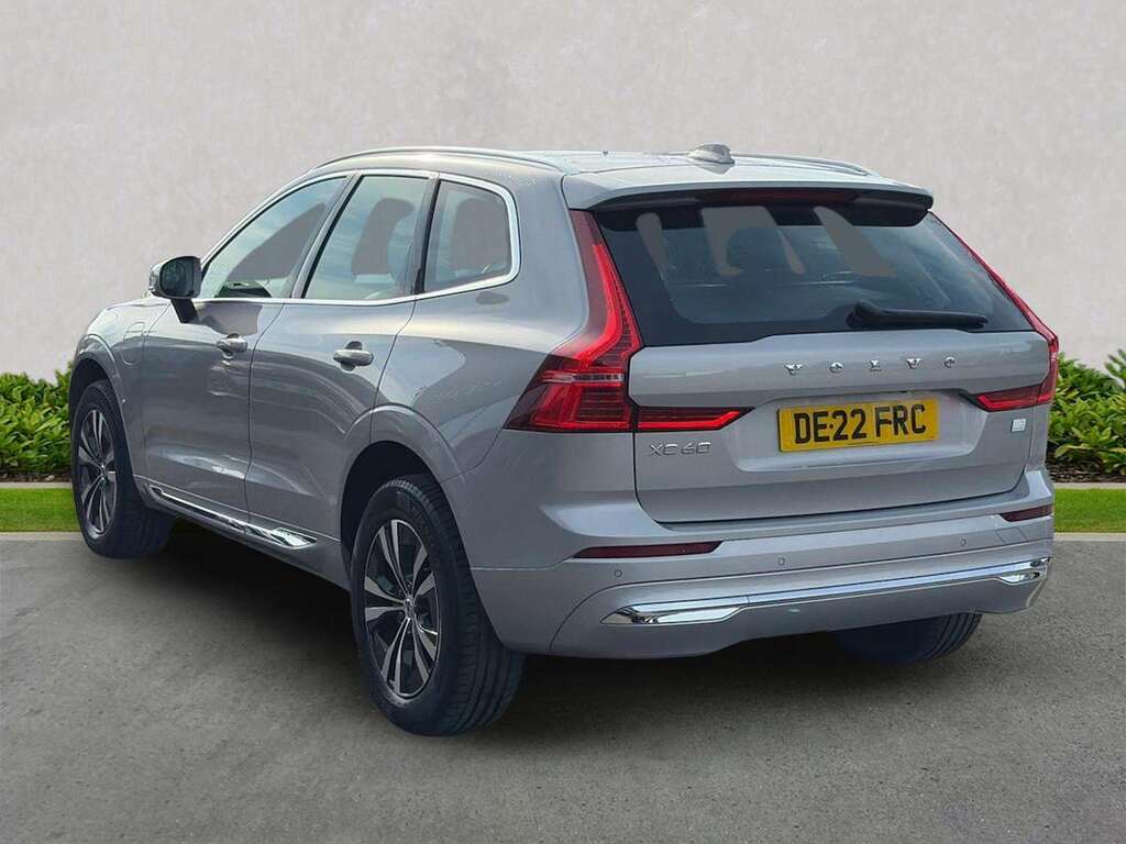 Volvo XC60 2.0H T6 Recharge 18.8Kwh Inscription Expression Su DE22FRC Silver #2