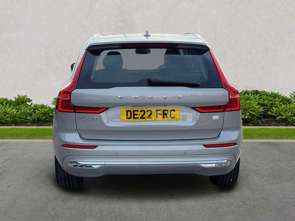 Volvo XC60 2.0H T6 Recharge 18.8Kwh Inscription Expression Su DE22FRC Silver #4