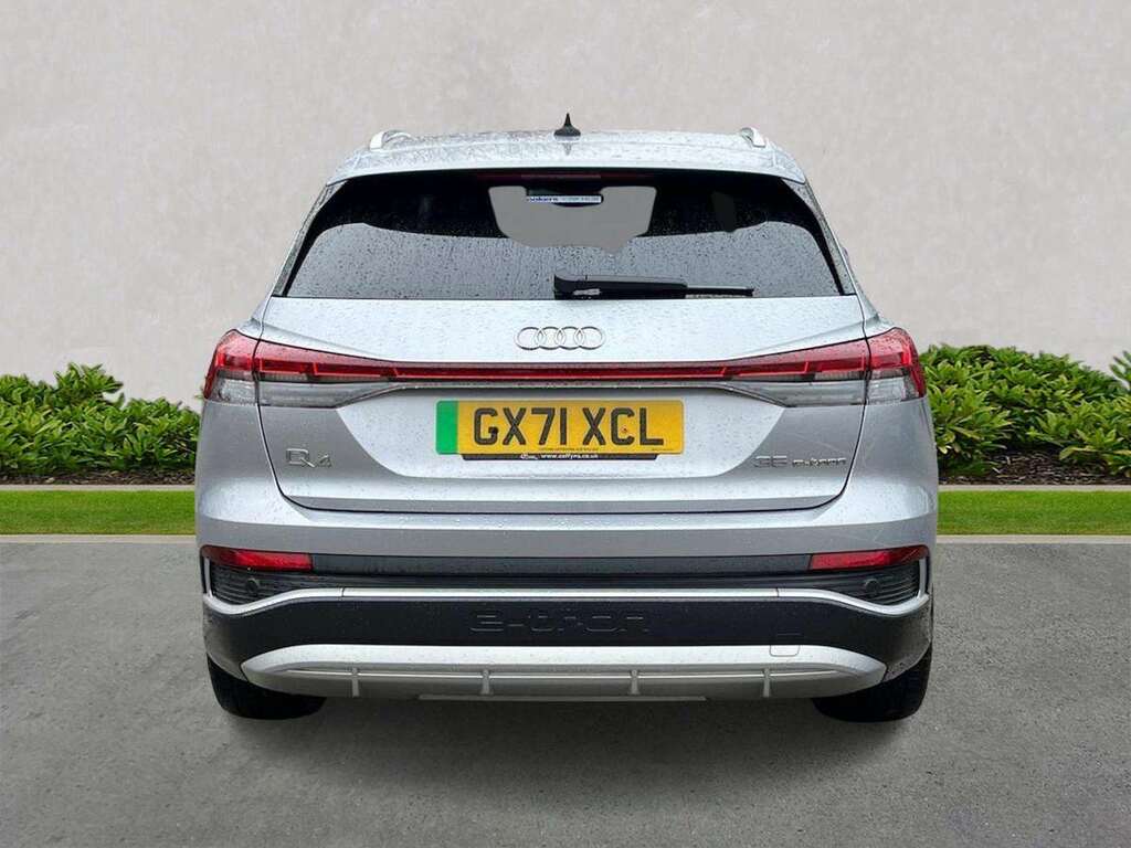 Audi Q4 E Tron 35 S Line Suv 55Kwh 170 Ps Silver #4