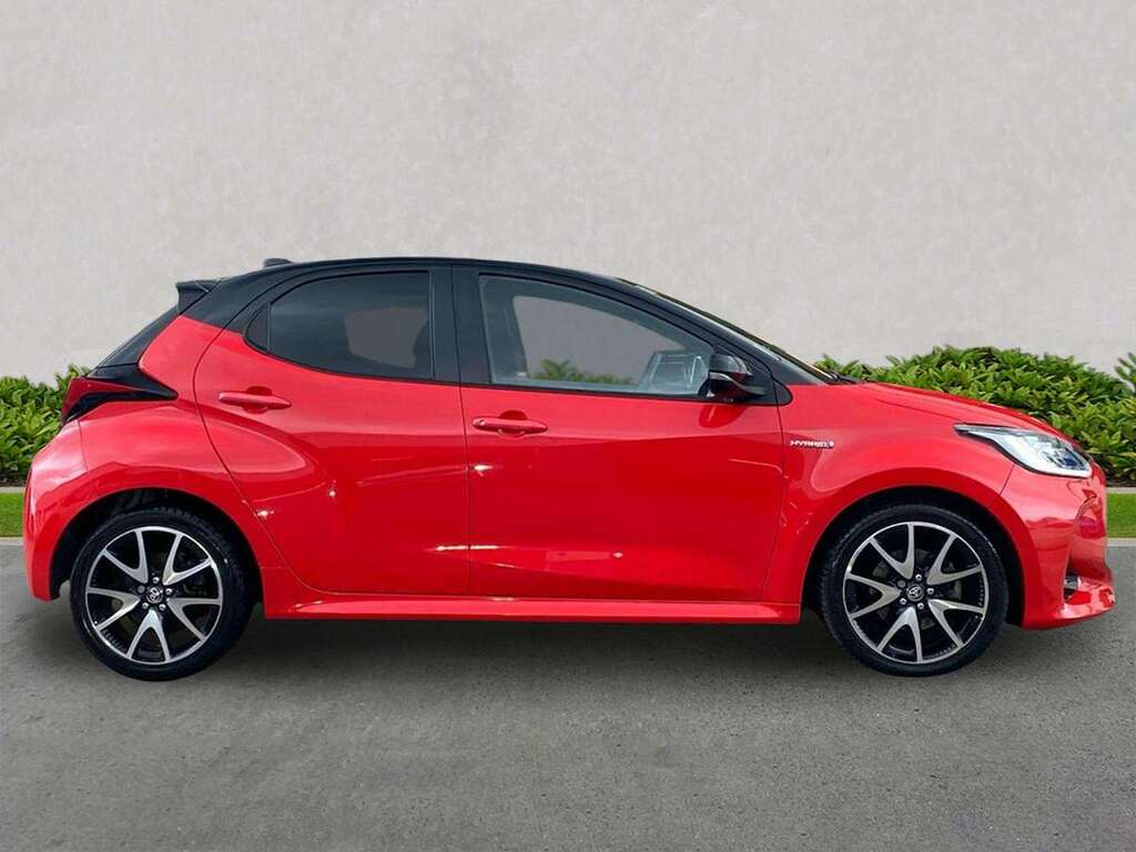 Toyota Yaris 1.5 Vvt-h Launch Edition Hatchback Hybr DM21FFT Orange #3