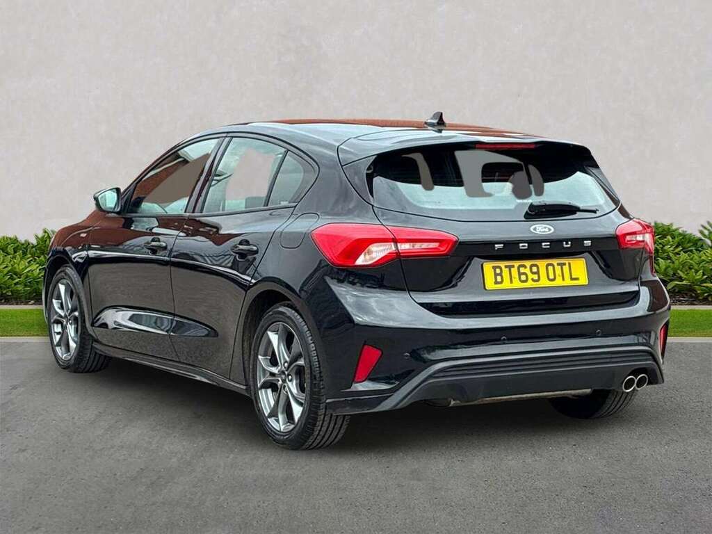 Ford Focus 1.0T Ecoboost St-line Hatchback BT69OTL Black #2