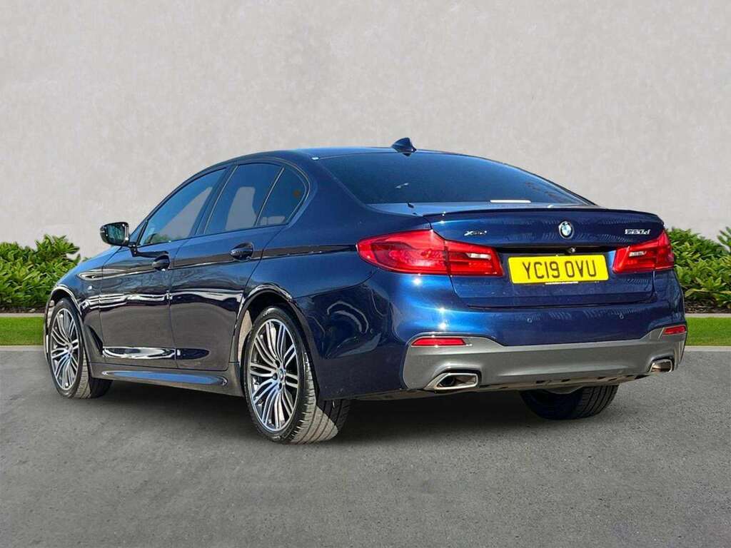 BMW 5 Series 2.0 520D M Sport Saloon Xdrive Eur YC19OVU Blue #2