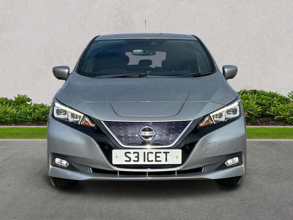 Nissan Leaf 110Kw Tekna 40Kwh YY18JYS Silver #5