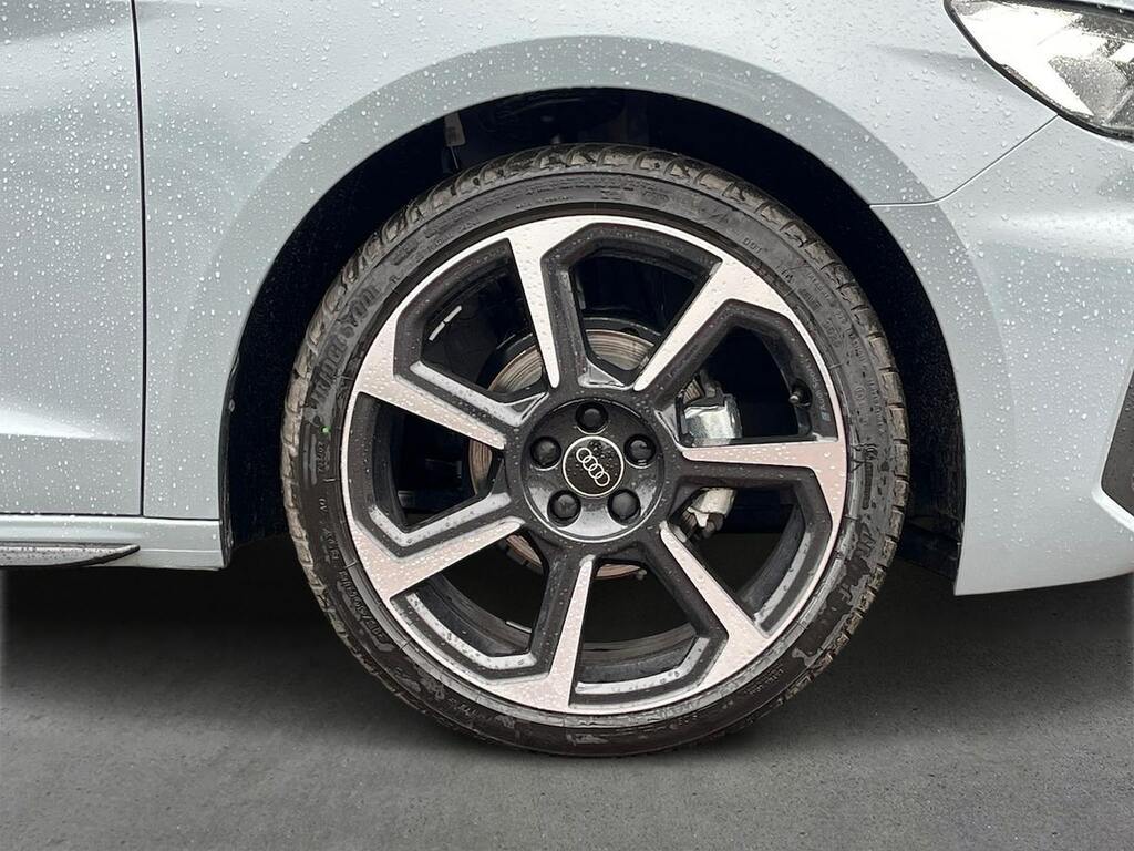 Audi A1 1.0 Tfsi 25 Black Edition Sportback S T SA26KKF #6