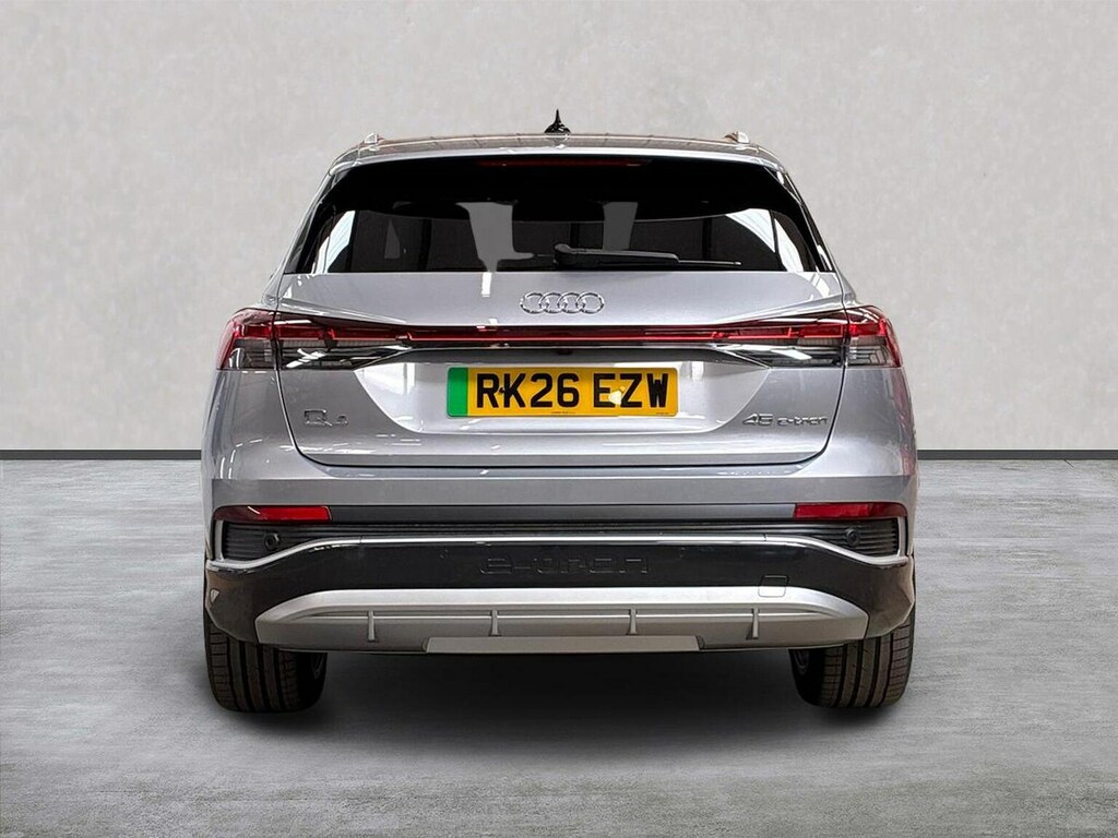 Audi Q4 E Tron 45 S Line Suv 82Kwh 286 Ps RK26EZW Silver #4