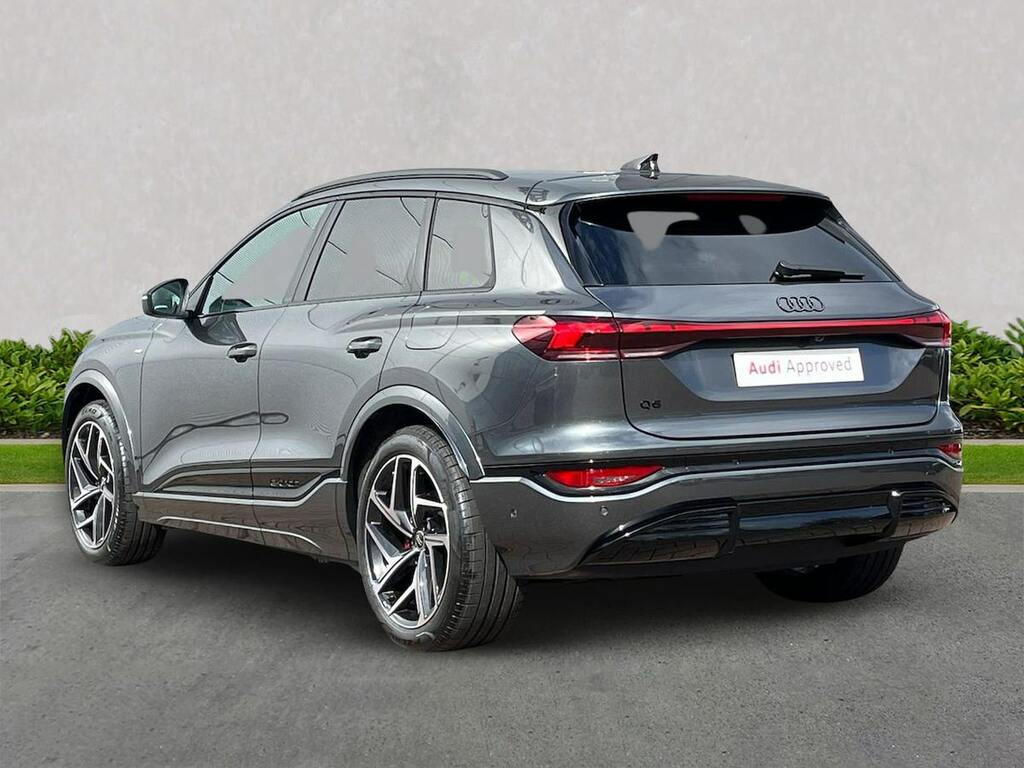 Audi Q6 E-Tron 83Kwh Edition 1 Suv 252 Ps SF26WWK Grey #2
